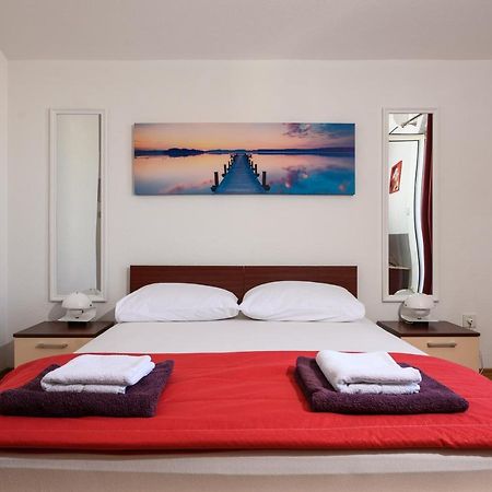 Apartments Blatancic โวดีเซ ภายนอก รูปภาพ