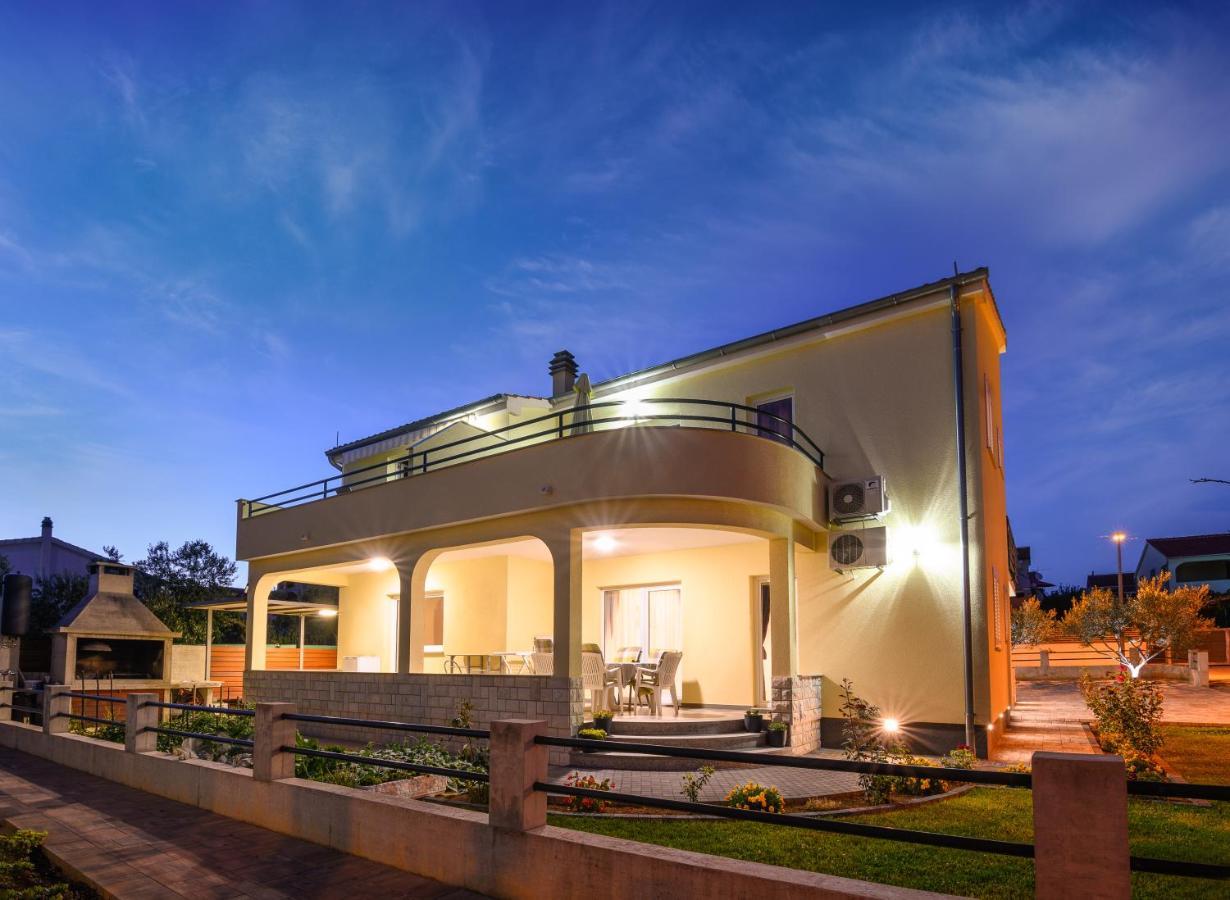 Apartments Blatancic โวดีเซ ภายนอก รูปภาพ