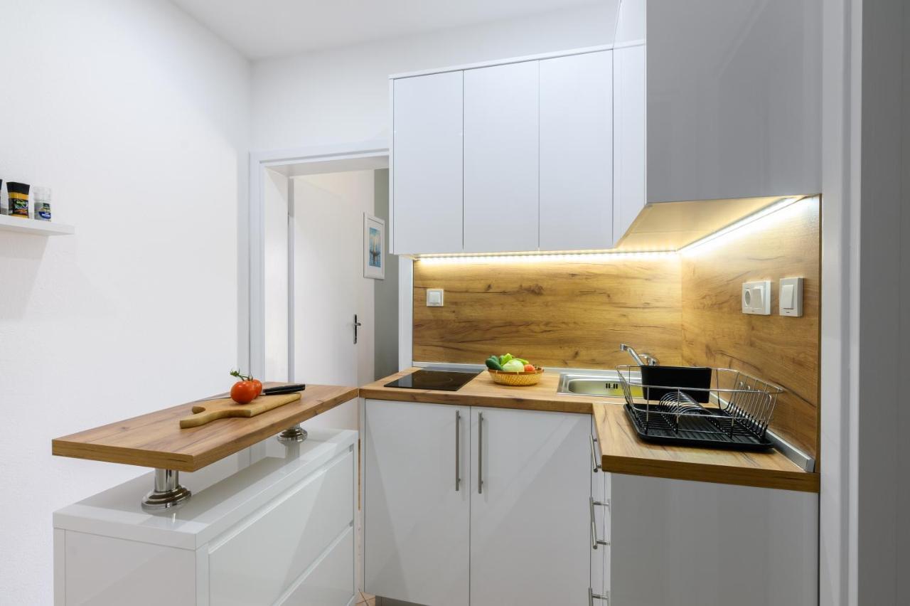 Apartments Blatancic โวดีเซ ภายนอก รูปภาพ